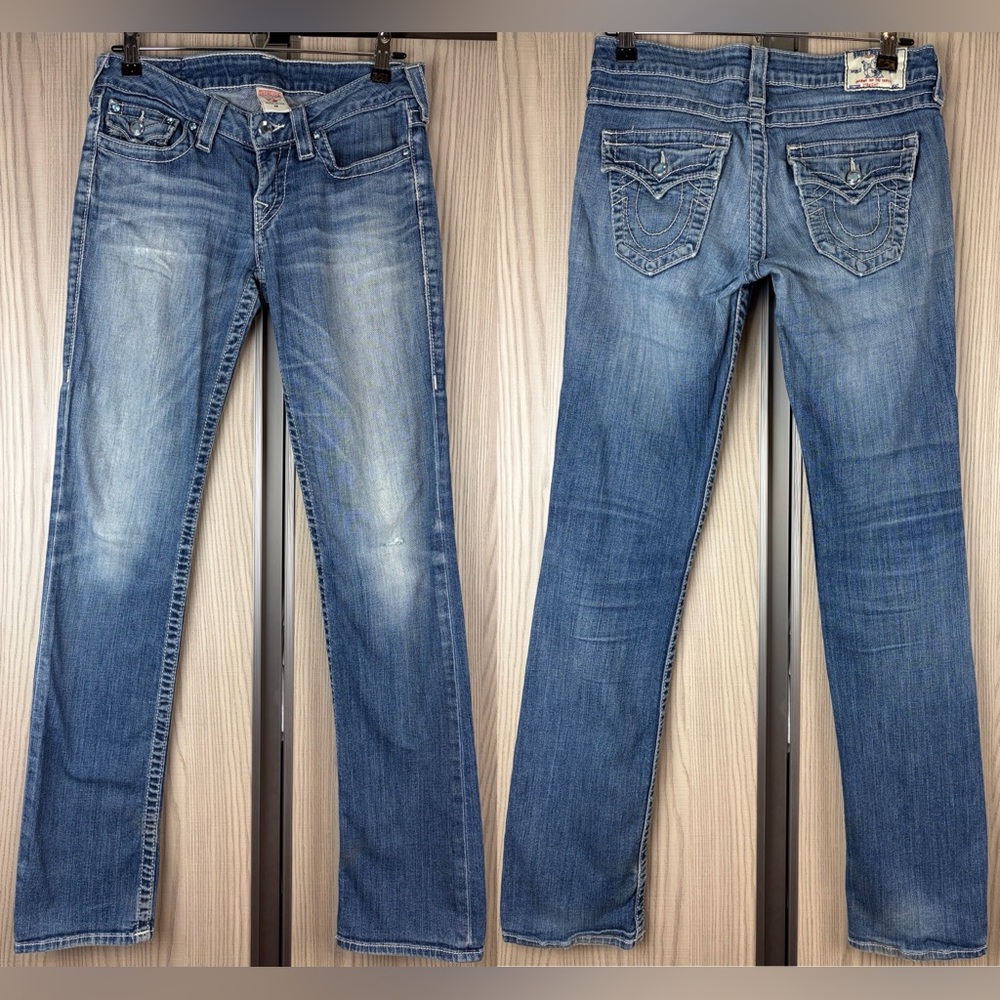 True Religion ‘Straight’ Leg ~ in Blue Wash w/ Light Blue Crystal Buttons ~ 28